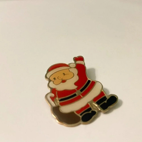 Vintage Santa Claus Pin Red White and Black Enamel Waving Santa Claus Brooch - Picture 7 of 12